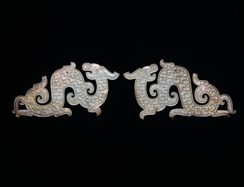 Two Chinese Jade Dragon Pendants, Art Institute of Chicago
